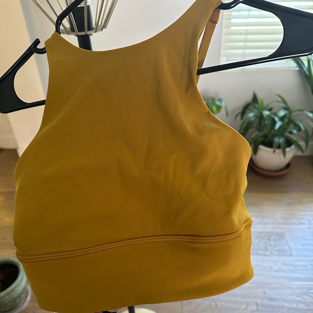 Lululemon XS never worn